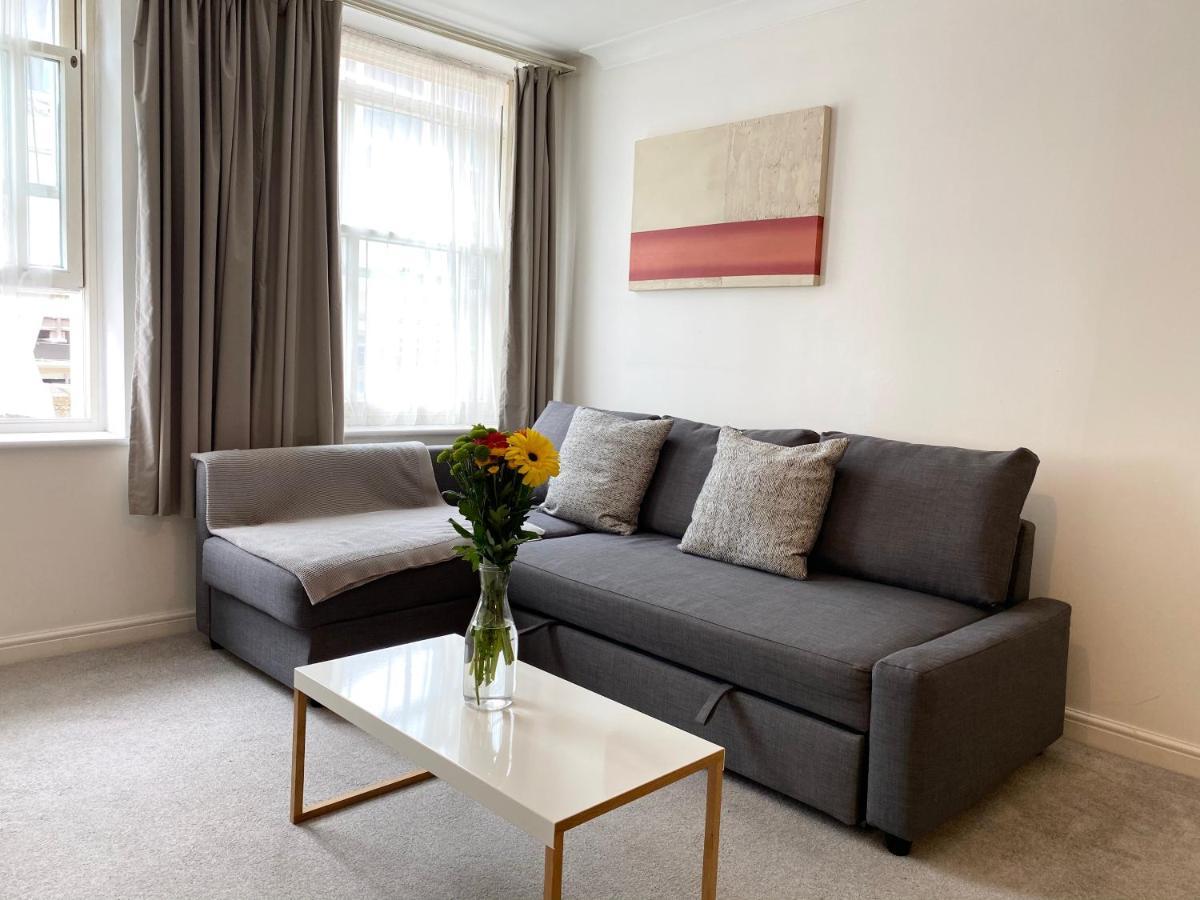 Apartment Next To Victoria Station London Exterior photo