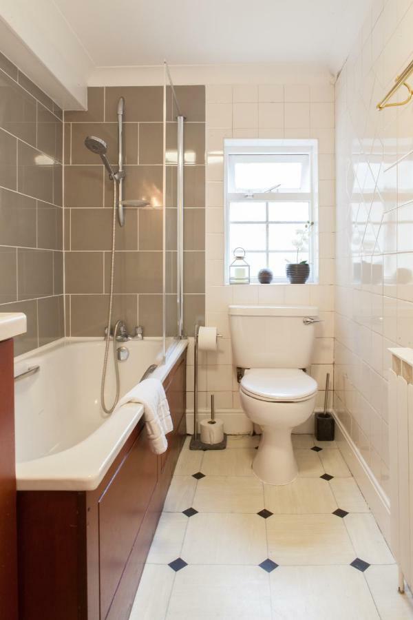 Apartment Next To Victoria Station London Exterior photo