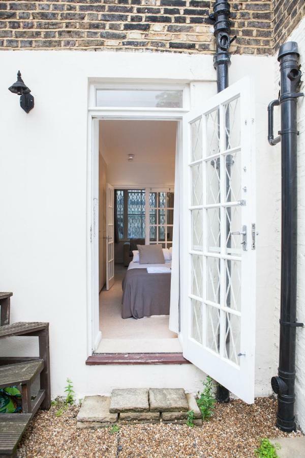 Apartment Next To Victoria Station London Exterior photo
