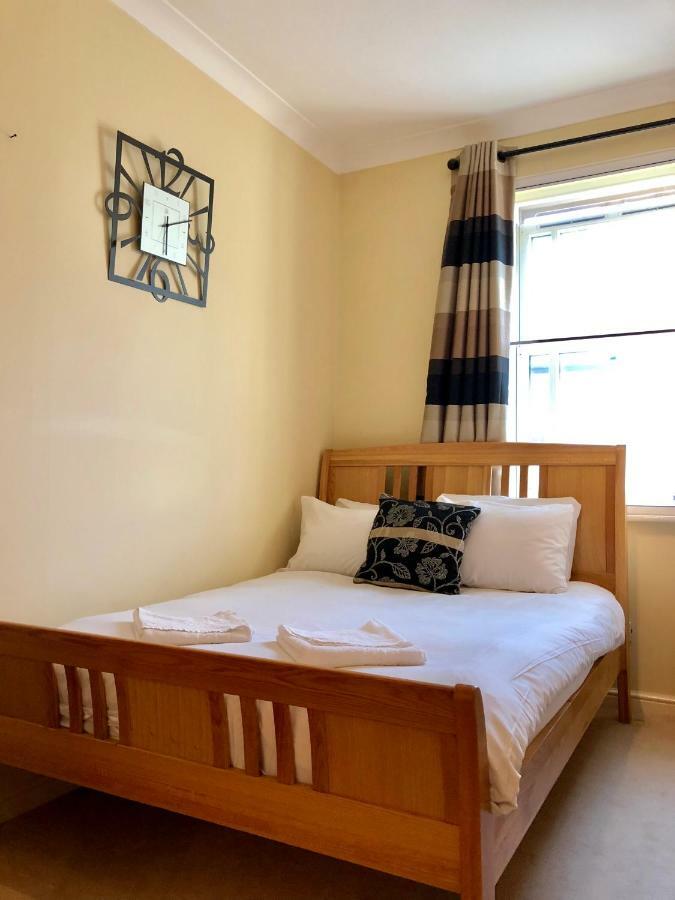Apartment Next To Victoria Station London Exterior photo